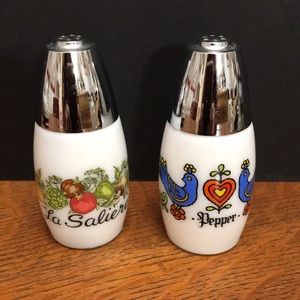 Westinghouse salt & pepper shakers